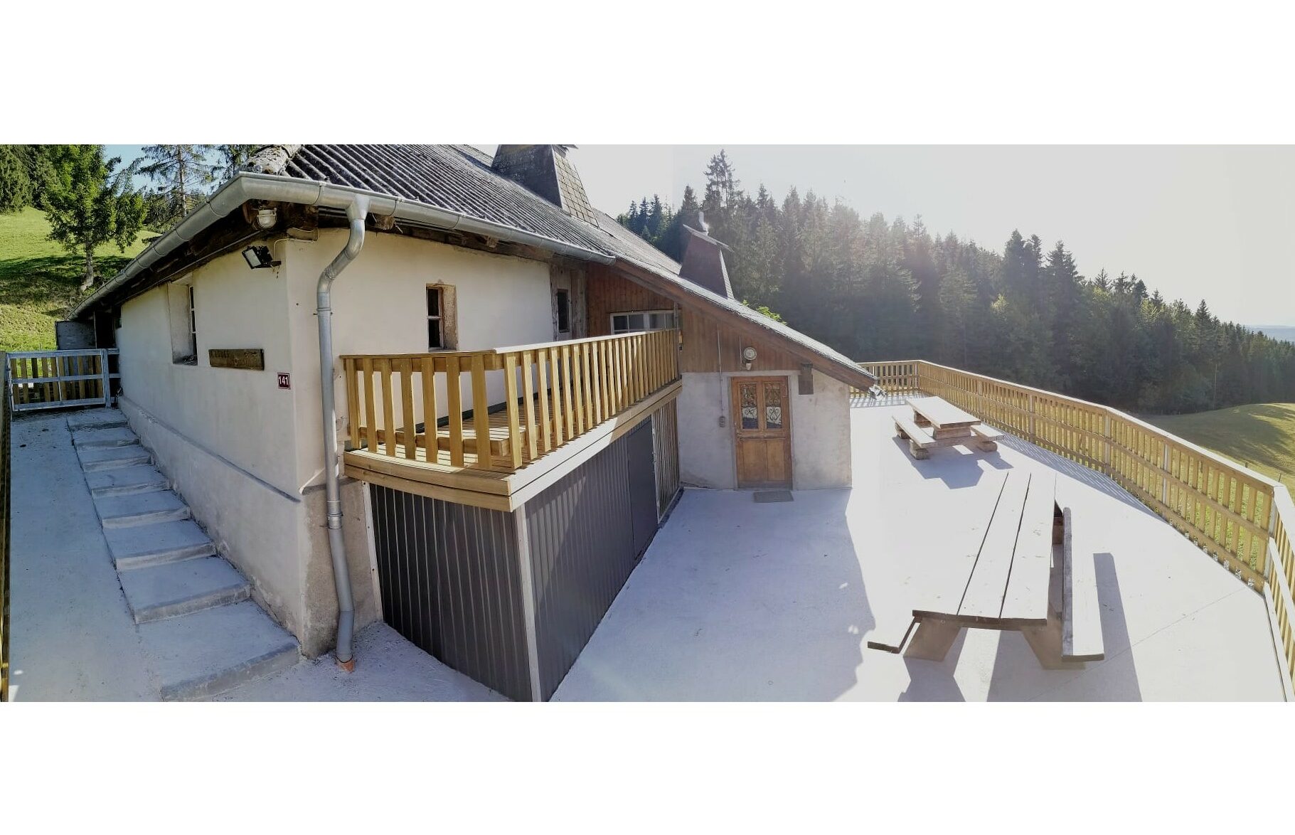 Rafraichissement du chalet du Ski-Club